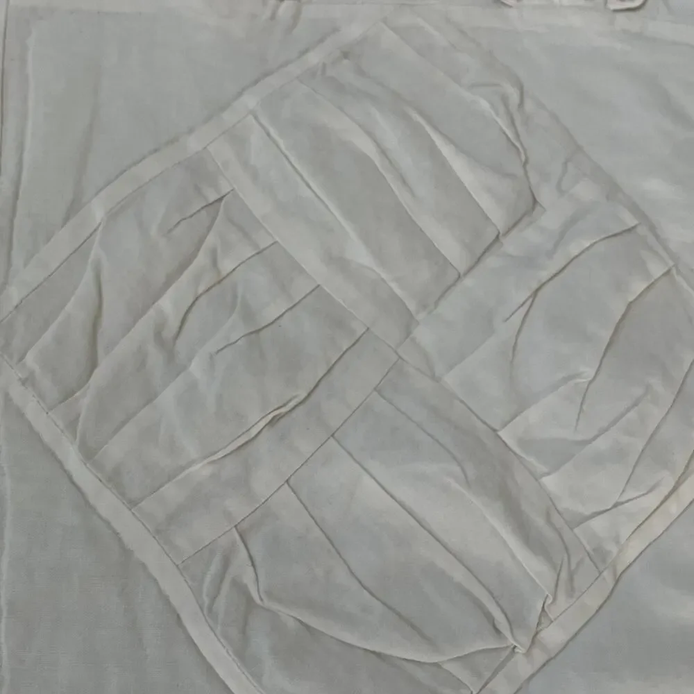 Full Coverlet Hand Quilted Textured Patchwork Braided Trellis Squares Ivory Pink
